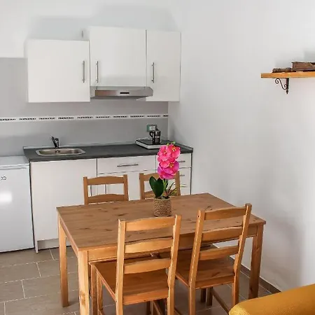 Aparthotel La Nina
